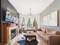 Addison Elite Art Deco Retreat Garage - B&B Chicago