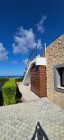 Sea View Penthouse with Jacuzzi & Roof Terrace at Northern Cyprus - Chambres d'hôtes Protaras