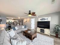 Lakefront Vibes Waterfront Pool - B&B Osage Beach