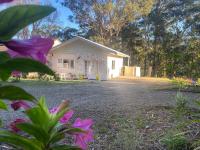 Wisteria Hideaway - Bed and Breakfast Coffs Harbour