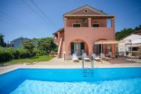 Anastasios Holiday Home - Bed and Breakfast Gazátika