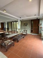 Villa Kemboja Kota Serimas - Chambres d'hôtes Kampung Baharu Nilai