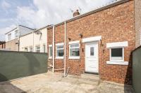 Spacious Beach House Near Promenade & Beach Sleeps 5 - B&B Newbiggin-by-the-Sea