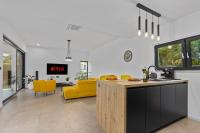 Vila Prisunca with jacuzzi & swimming pool - Chambres d'hôtes Pazin