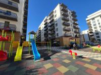 Cosy studio 200m to Subway-Pool-2xAC-Parking-PS4 - B&B Popeşti-Leordeni