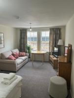 Grassmarket Superb studio with Castle view kitchen and shower room - B&B Edinburgh