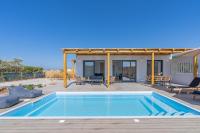 Notias-An Intimate Stay with Private Garden & Pool - Chambres d'hôtes Kokkíni Cháni