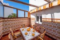 Spacious Renovated Apartment in the Heart of Nerja - Ferienwohnung Nerja