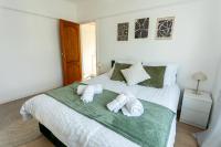 3 Bed Home near Etihad, long and short term stays Free parking and Sleeps 6 - Chambres d'hôtes Manchester