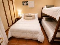 La Tinaja Termas - Depto Céntrico con Baño Termal Privado y Wifi 300MB - B&B Termas de Río Hondo
