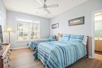 Coastal Catch Ground-Floor near Beach, Pool & Golf - Bed and Breakfast Little River