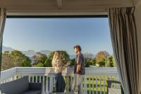 Spacious, Mountain Outlook, Family Escape - KK14412 - Chambres d'hôtes Kaikoura