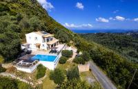 Villa Elia by IWAWI - B&B Áno Korakiána