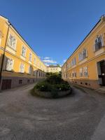 Modern Apartment Melk - Altstadt & Parkplatz - Chambres d'hôtes Melk