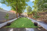 The Cozy Stays Hackney House - B&B London