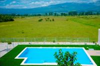 Vacation apartments Mario with pool - B&B Turjaci