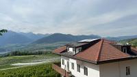Casa Borghesi - Appartamenti vista lago e Dolomiti - B&B Coredo