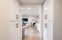 Three Bedroom Coastal Residence with Ocean Views - B&B Hermosa Beach