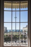 Sigma Plus Regency Square Suites near Brighton Beach - B&B Brighton