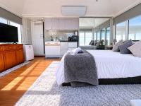 Studio in Greenford - 20 mins to Heathrow or London - Bed and Breakfast Ealing