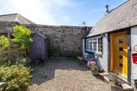 2 Bed Cottage - Sleeps 4 - Parking - Wifi - B&B Darnick