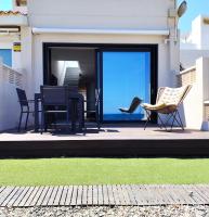 Bungalow a pie de playa con acceso al mar y piscina - B&B Aguadulce