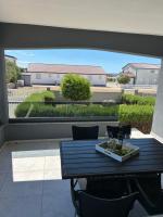Apartment mit 1 Schlafzimmer und seitlichem Meerblick