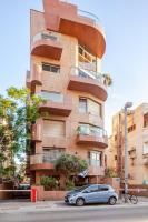 Breezhouse Yona Beach 10 Br Underground Apartment - B&B Tel Aviv