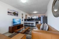 Safi Classic 3 bedroom Apartment 4 - Ferienwohnung KuGompo City