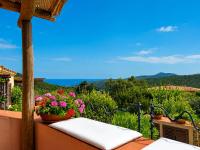 Acquamarina Villa Facing the Golf Course - B&B Porto Cervo