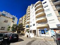 Apartment Praia da Rocha Walk to Beach Safira V - B&B Portimão
