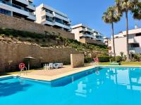 Camarate Golf Casares Luxury Apartment - B&B Estepona