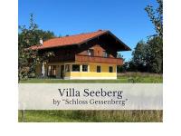 VILLA SEEBERG - by "Schloss Gessenberg" luxurious vacation home with lake and mountain views, suitable for families and friends - Bed and Breakfast Petting