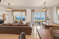 Azur Horizon Oceanview House - Ferienwohnung Kokkini Chani