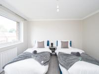 2 Bed Flat Free Parking Next To The Station - B&B Horsham