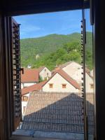 Casa Rural Txabalkua 1º y 2º piso - Ferienwohnung Isaba
