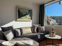 FewoCrew Apartment am Schloss Wernigerode mit Dachterrasse & Brockenblick - Chambres d'hôtes Wernigerode