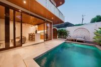 NUQ Seminyak - Spacious 3BR Pool Villa - B&B Seminyak
