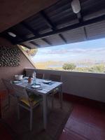 PROMOZIONE Settembre e Ottobre!4 Posti Letto - Terrazza vista mare - Porto Rotondo vicino al mare - wifi - parcheggio gratuito - Ferienwohnung Cugnana Verde