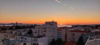 Sun-Lit Apartment - B&B Zadar
