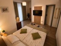 Doppel-/Zweibettzimmer mit Zustellbett