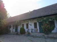 Bacchus-hof - B&B Báta