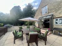 The Old Coach house- a delightful home from home - Ferienwohnung Witney