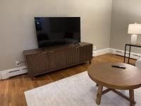 Comfortable 4 Bed Home close to Gillette - B&B Foxborough