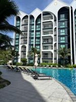 Title Halo 2-Bedroom Pool Access Suite by TVC MA109 - B&B Nakhon Phanom