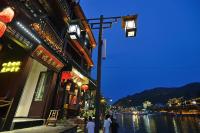 凤凰县云舍里江景民宿店 - B&B Fenghuang