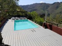 Tuscan house, exclusive pool, private garden - Chambres d'hôtes Bagni di Lucca