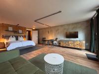 Terrassenpark Apartments - Ferienwohnung Sasbachwalden