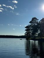 Holiday home, by lake Simsjön and mountain Billingen - B&B Herrekvarn