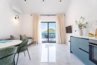 Appartamento con 1 Camera da Letto, Balcone e Vista Mare